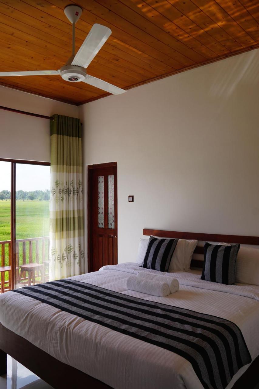 Sunshine Tourist Rest Otel Anuradhapura Dış mekan fotoğraf